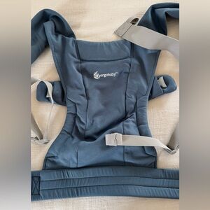 Ergobaby Embrace Cozy Knit Newborn Carrier - Oxford Blue
